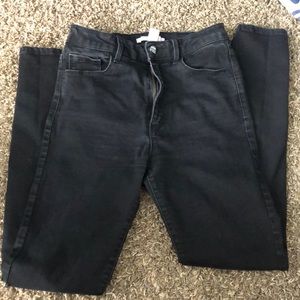 FOREVER21 BRAND BLACK JEANS